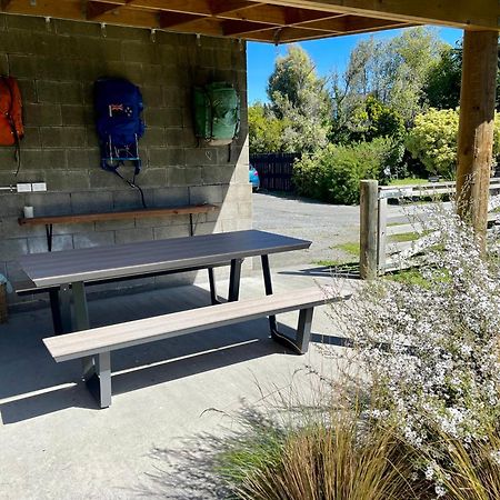 Te Anau Lakefront Backpackers المظهر الخارجي الصورة